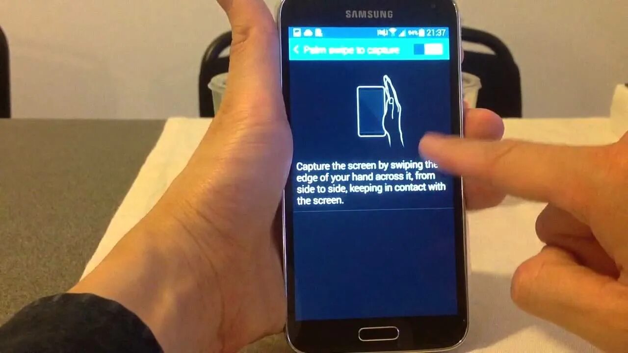 Экран Samsung Galaxy a10. Samsung Galaxy s3 screenshot. Экран Galaxy a5. Самсунг с двумя экранами. Как снимать видео телефоном самсунг