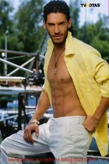 Erick Elias 