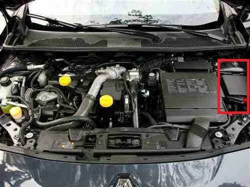Probleme motor Renault Fluence 1.6 - YouTube