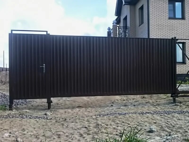 откатные ворота на сваях. откатные ворота на винтовых сваях под ключ. ворота на винтовых сваях. откатные ворота 4. раздвижные ворота на сваях.