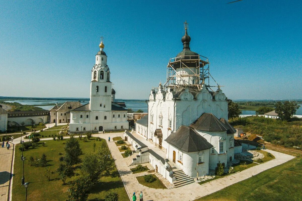 Свияжск храм. Богородице-Успенский Свияжский монастырь.