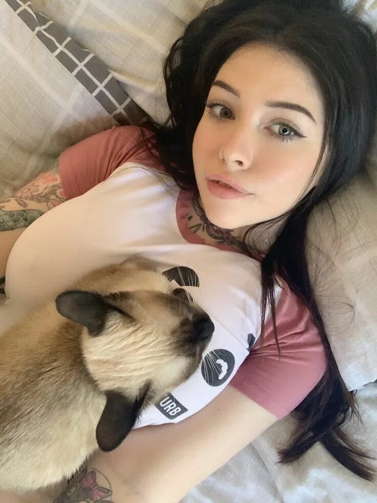 Jessnjamez твиттер. Twitter kiz. Turkish girls. Барбара палвин. Девушка turkish.