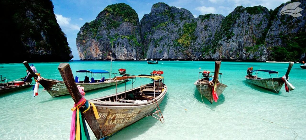 Тайланд июль стоит ехать. Краби остров в Тайланде. Майя Бэй Таиланд. Пхи Пхи. Острова Пхи Пхи бухта Майя Бэй.