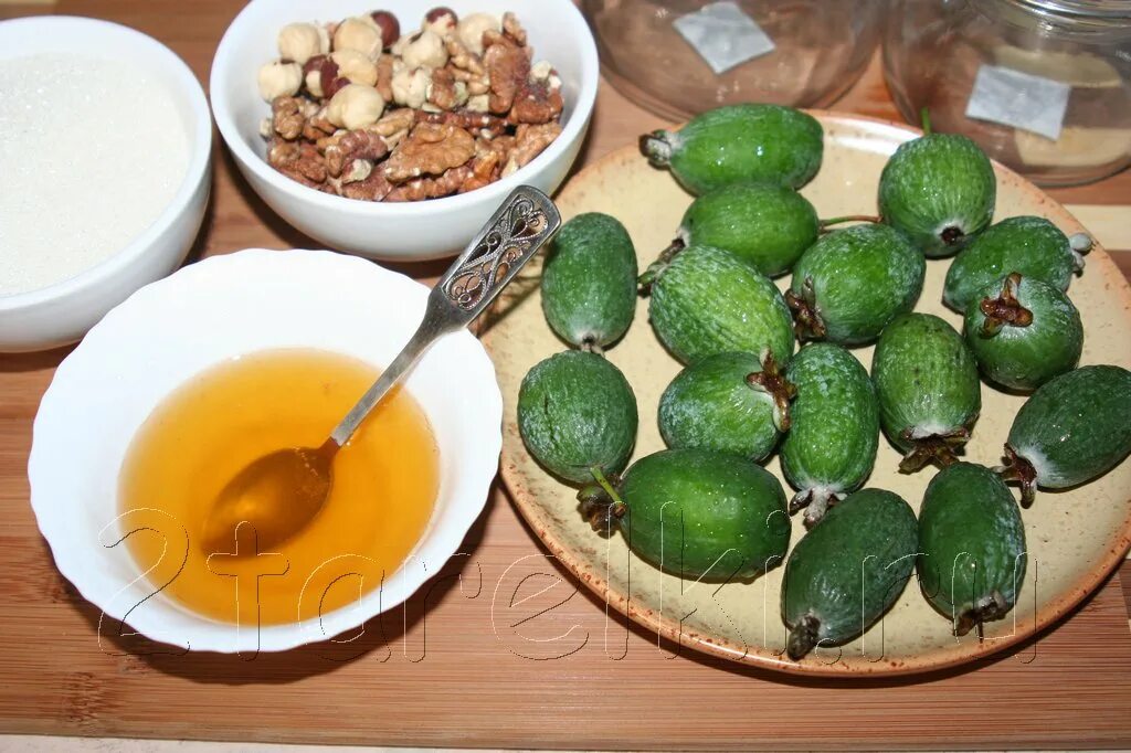 Рецепт фейхоа с медом и грецким. Рецепт фейхоа с медом и грецким