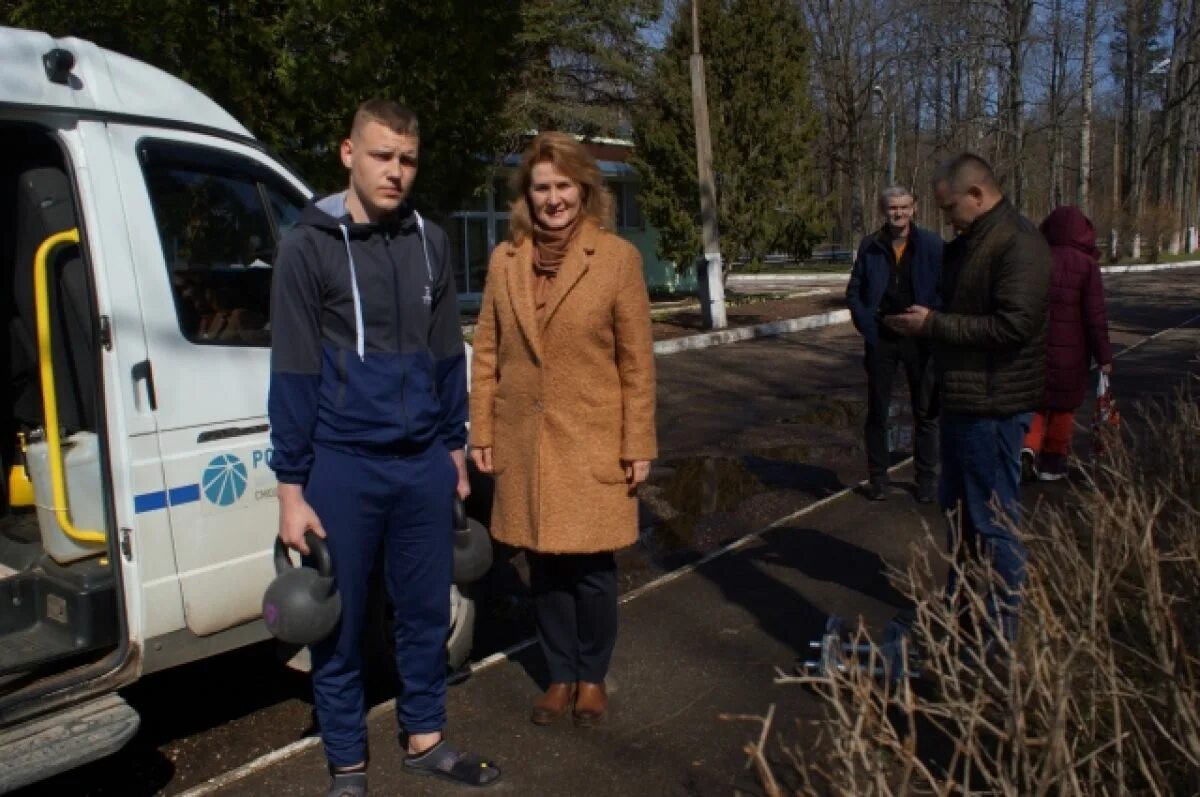 Новости главное 2015. Смоленск Энерго сотрудники. Организации помогающие беженцам.