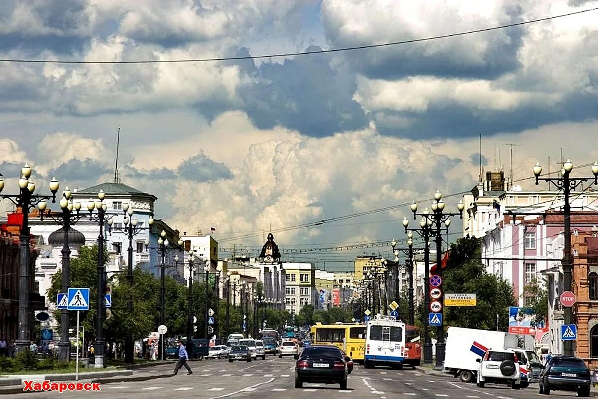 Хабаровск центр города. Амурский бульвар хабаровск. Хабаровск красивые фото. Город хабаровск. Неполный хабаровск.
