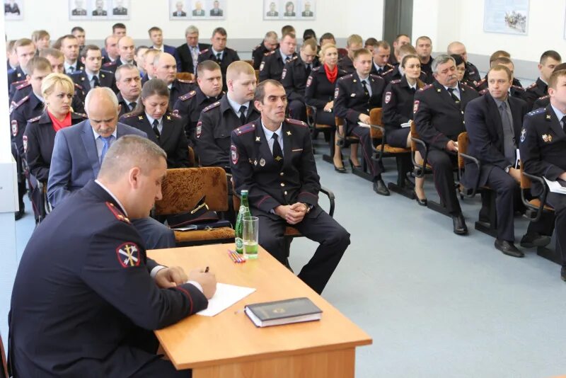 Начальник МВД по району Ясенево. Начальник УВД ЮЗАО Ваничкин. Полиция ясенево