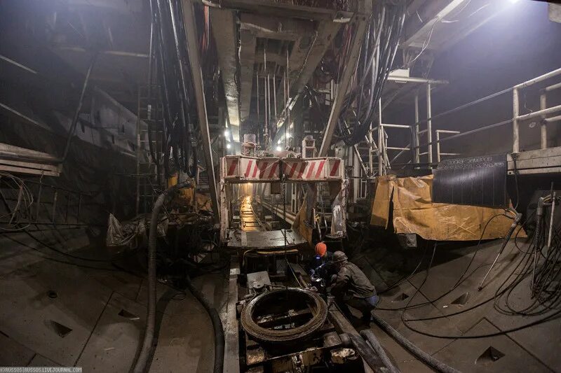 Северомуйский тоннель протяженность. Северомуйский железнодорожный тоннель. Бам северомуйский тоннель. Пожар в тоннеле северомуйск. Дом горит.