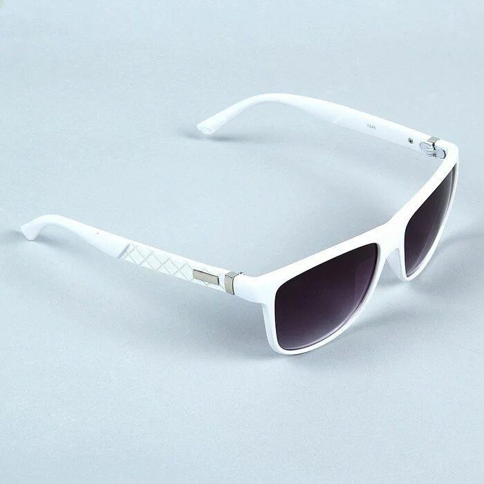 Очки для зрения. Очки matrix wayfarer. Белые очки для зрения. Прозрачные пластиковые очки для зрения. Оправы белый мужские.