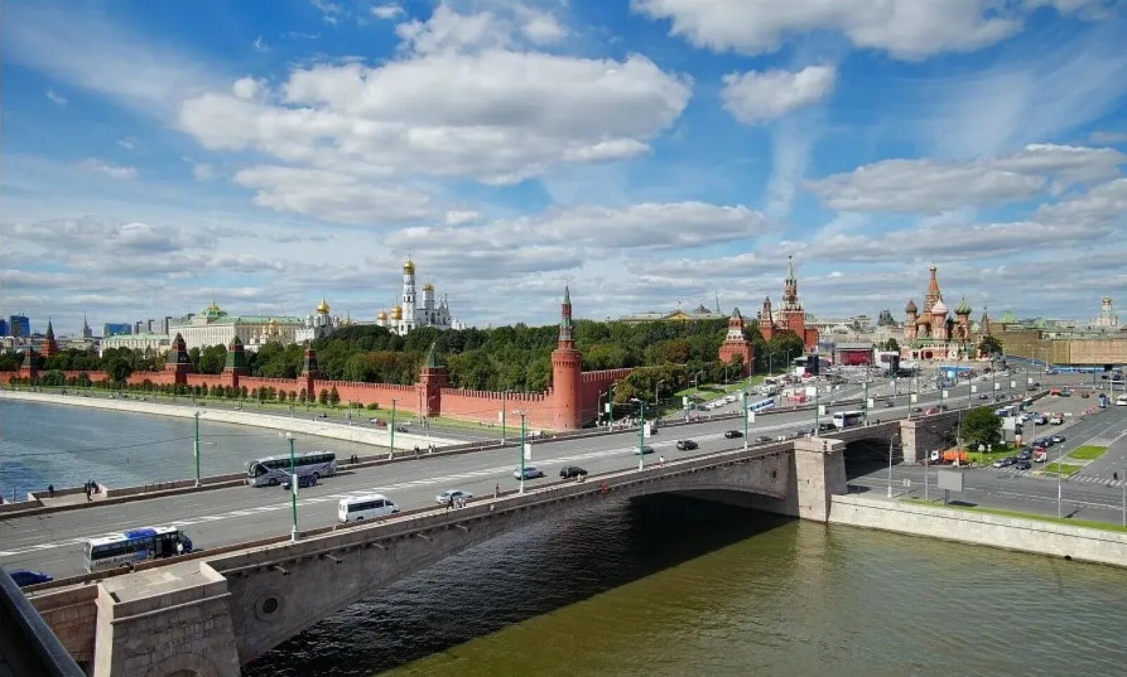 Большой Москворецкий мост в Москве. Малый Москворецкий мост в Москве. Кремль с большого Москворецкого моста. Щусев Москворецкий мост.