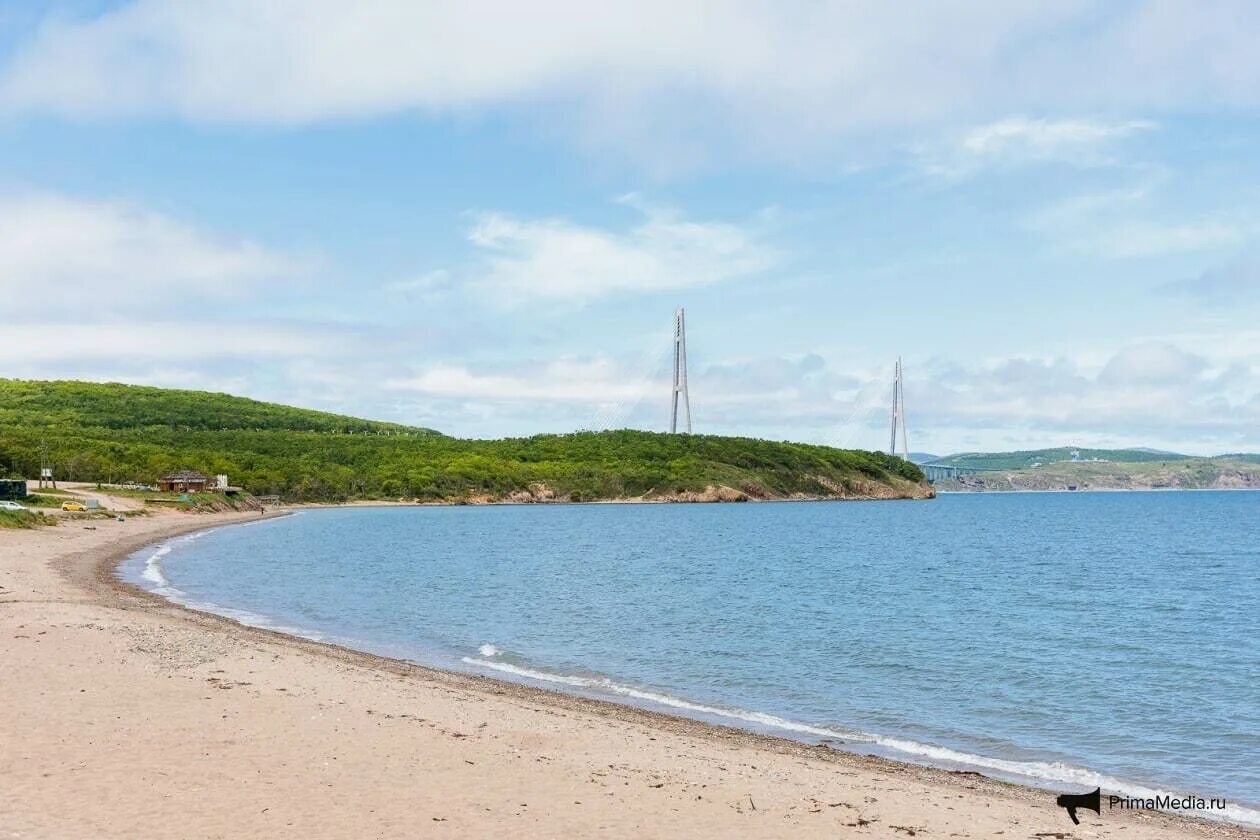 Файл:Philippovsky Bay Beach.jpg - Википедия