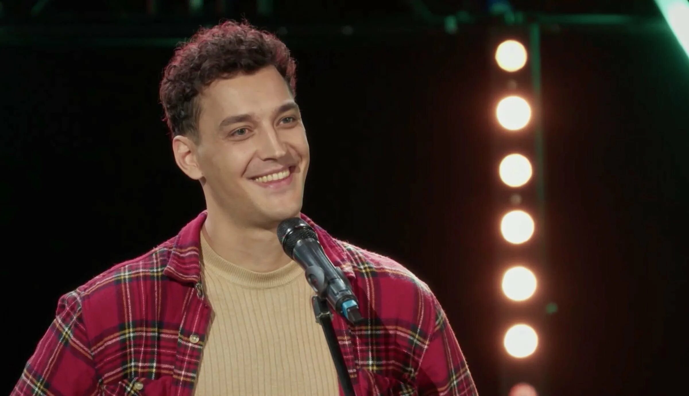 Жена ивлеева. Парень насти ивлевой. Фёдор смолов жена. Сердце ивлеевой. Федук и дора.