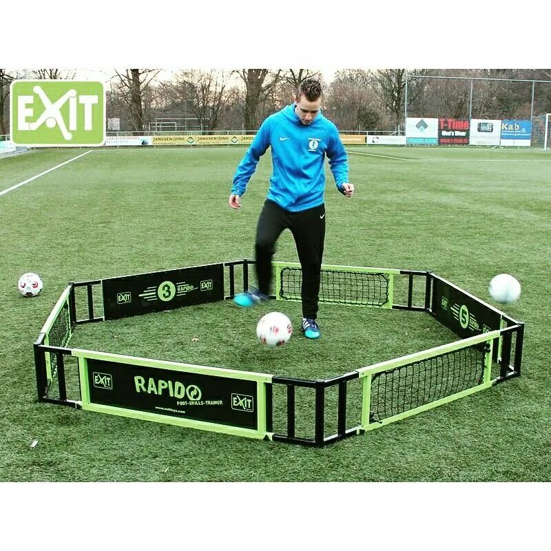 Тренажер для футбольного вратаря. Футбольный тренажер sklz kick coach. Тренажер для футбола. Мяч на верёвке для тренировок. Массажер для футболистов.