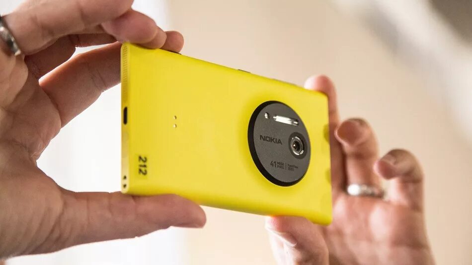 Китайский телефон камера. Nokia Lumia a1020 Camera. Нокия 41 мегапиксель. Nokia с 41 мегапиксельной камерой. Nokia с камерой 41 мегапиксель.