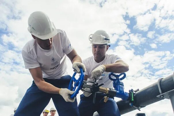 Водопроводное хозяйство. Картинка объектов водопроводно-канализационного хозяйства. Операторская водопроводная ЖКХ. Нефтесфера специалисты.