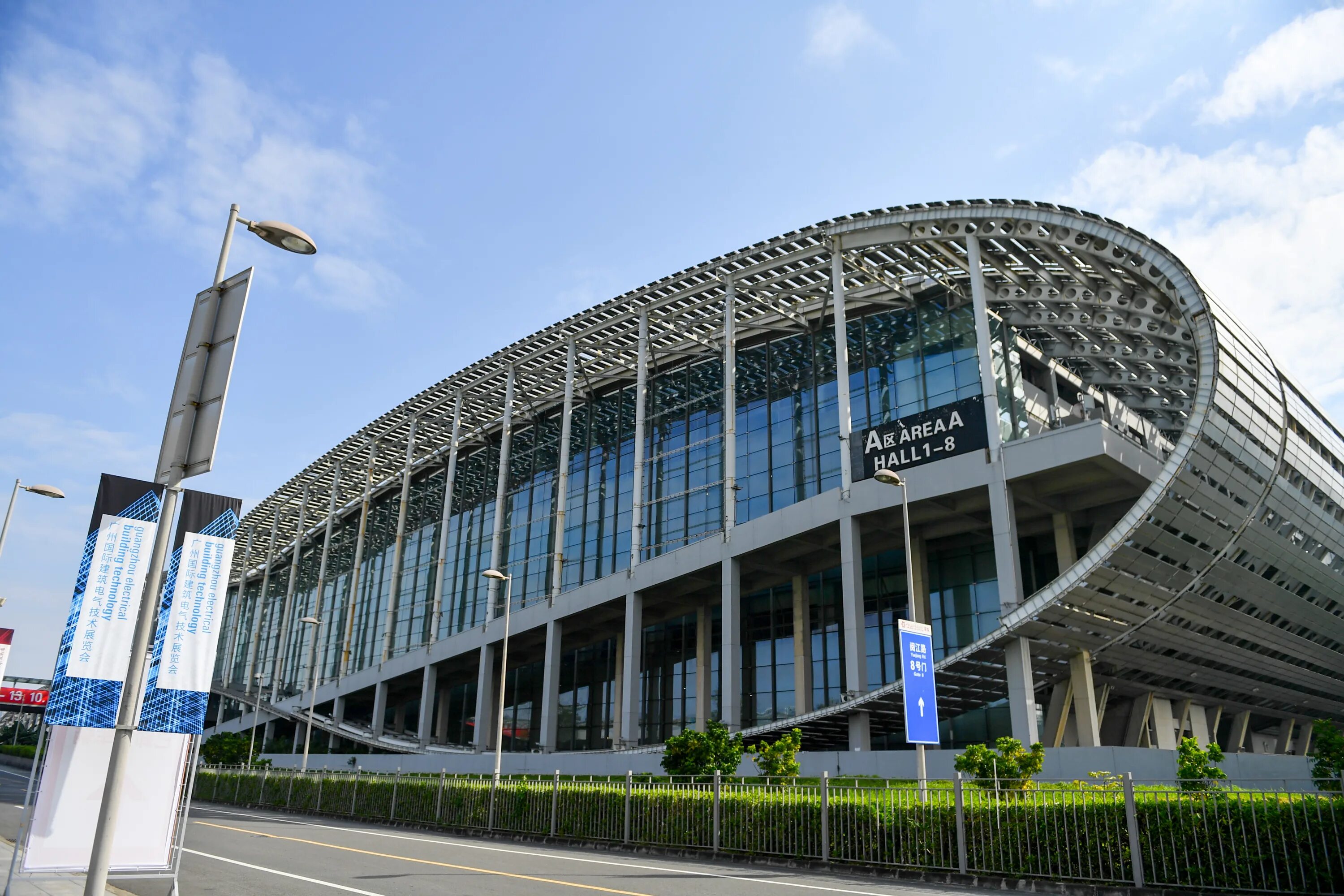 China import and export fair complex. Гуанчжоу спорт арена. гуанчжоу китай. выставка гуанчжоу 2025. china import and export fair pazhou complex (гуанчжоу, китай).