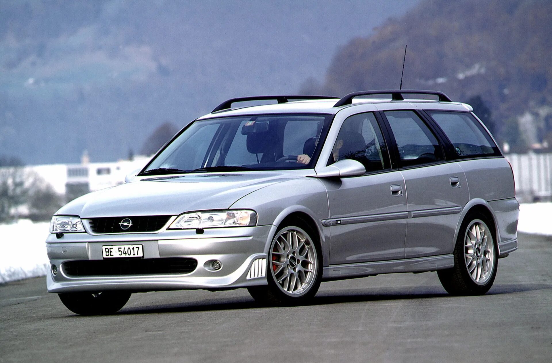 Opel Vectra b универсал 1999. Opel Vectra 2000 универсал. Opel Vectra b универсал 2002. Opel Vectra b Caravan i500. Вектра караван