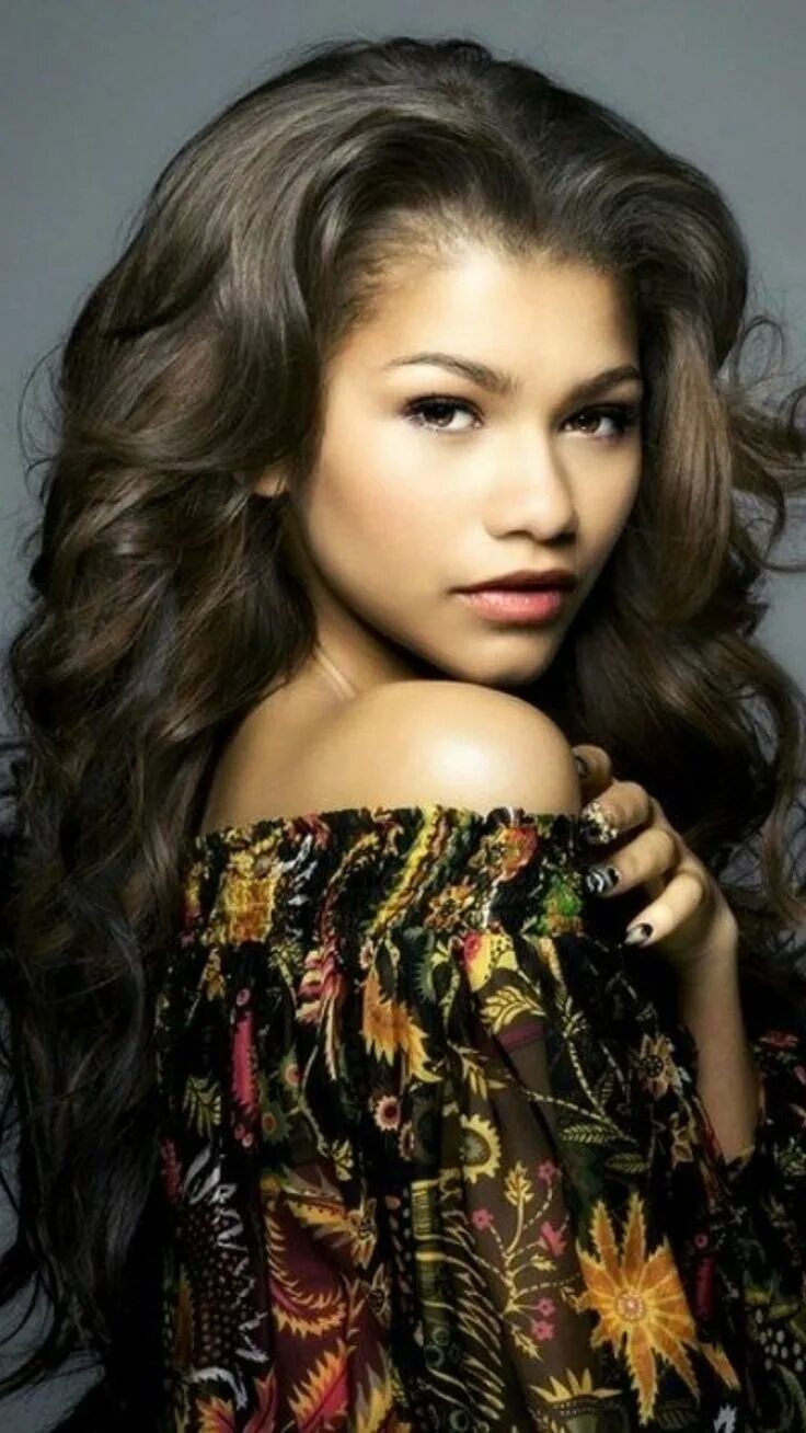 Зендая. Зендая актриса. Зендая модель. Zendaya Coleman.