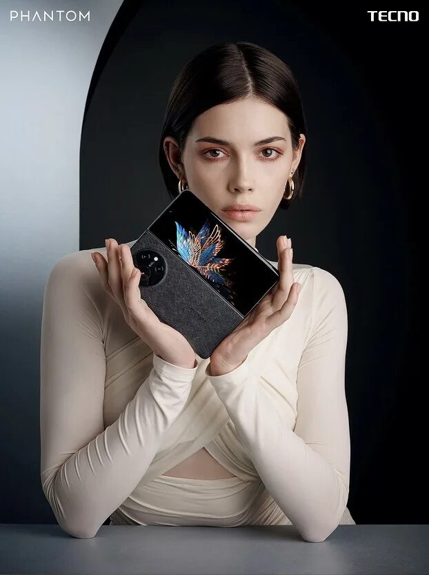 Tecno fantom v fold. Tecno phantom v fold, 12512 гб. техно фантом fold. techno phantom v fold. техно фантом v fold.