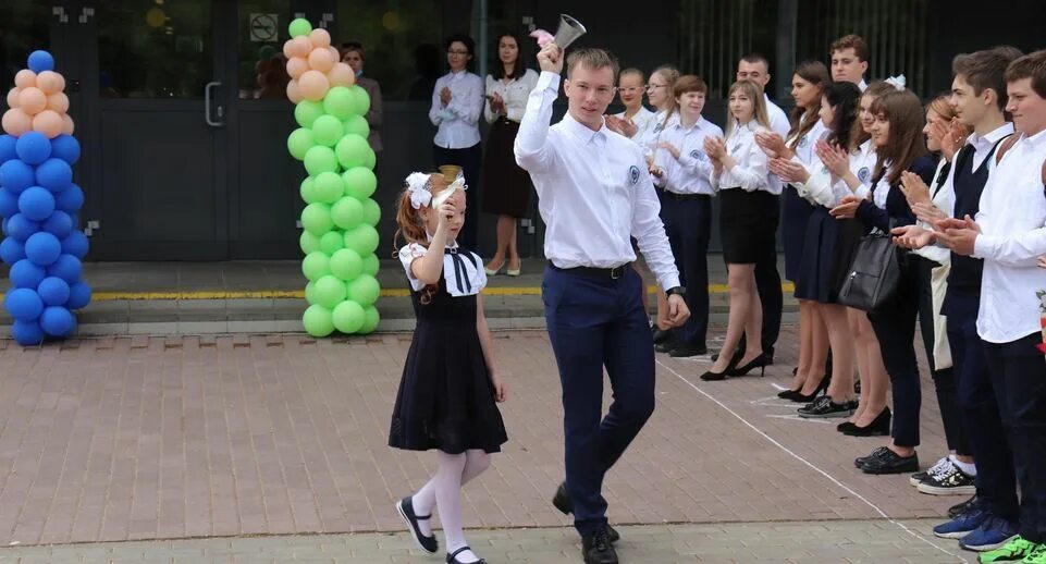 Сайт гимназия 16 мытищи. Лицей 15 Мытищи. Гимназия 16 Мытищи. Лицей 15 Мытищи фото. Гимназия 16 Мытищи 2 корпус.