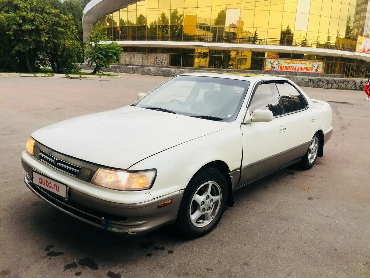 Тойота виста ардео универсал. Тойота vista 2005. Покажи висту. Тойота виста ардео. 1990 toyota vista v30.