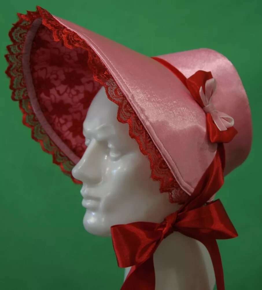 Объёмные чепцы ампир. Викторианский чепчик. Старинный чепец 5. Ляпистый чепец. Вдовий чепец англия 19 век.