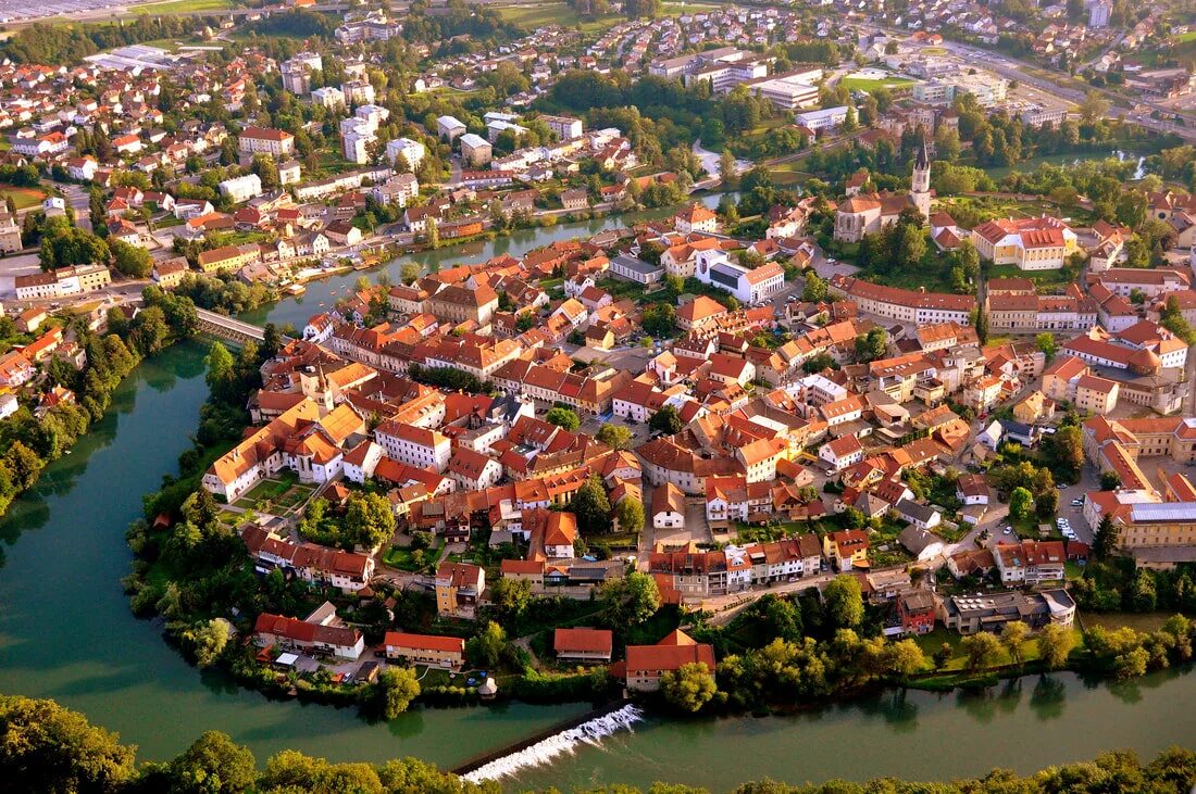 Ново место. Novo mesto словения. город ново место словения. город ново место словения фото.