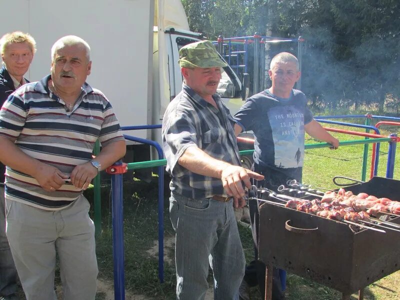 Погода пречистое духовщинский район смоленской. Пречистое Духовщинский район. Село Пречистое Смоленская область Духовщинский район. С.Пречистое Духовщинского района Смоленской области. Верешковичи Духовщинского района Смоленской области.