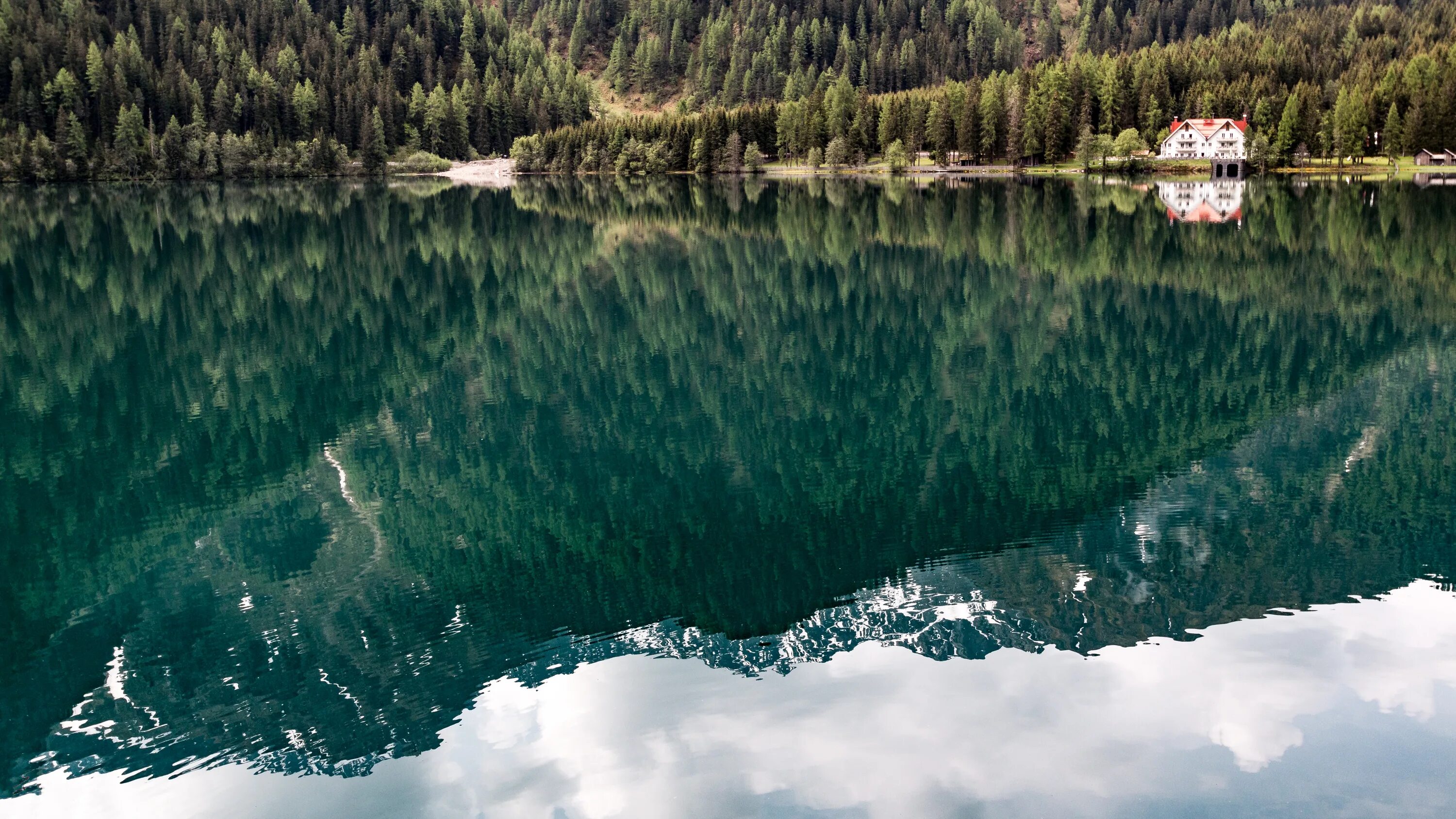 Водные ресурсы 2015. Водные ресурсы 2015. Водные ресурсы 2015. Озеро грейт лейк тасмания. Вода природный ресурс.