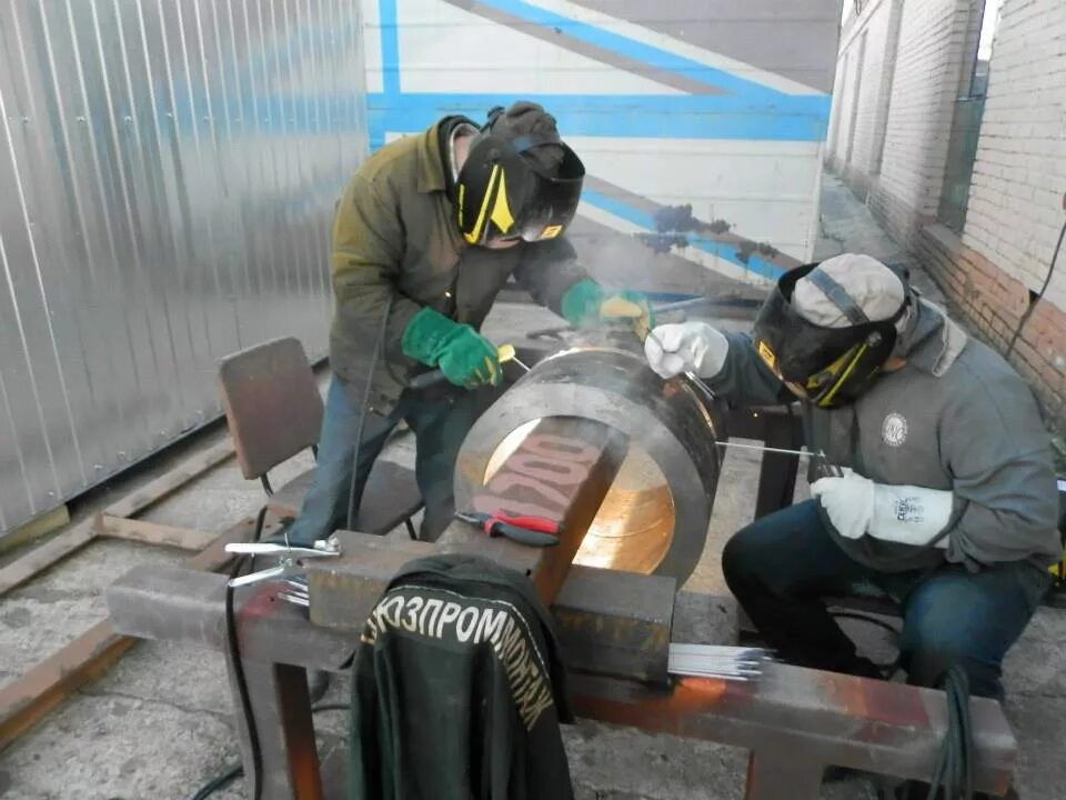 сварщик. сварочные работы ростехнадзор. сварочные работы ростехнадзор. сварочные работы ростехнадзор. сварка металлоконструкций.