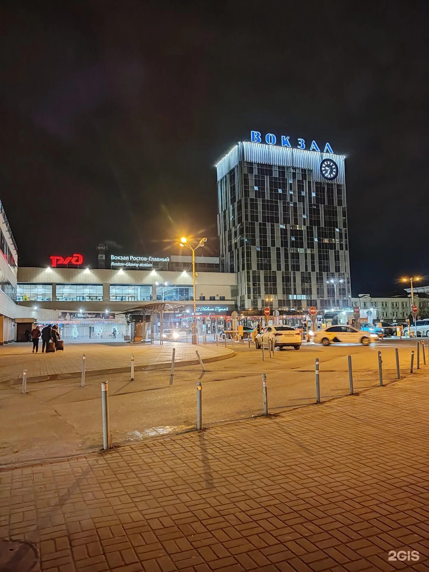 Маршрут автобуса ростов-донецк. Расписание ростовского автобуса. Ж/д вокзал ростов-на-дону. Вокзал ростов главный. Расписание автобусов ростов.