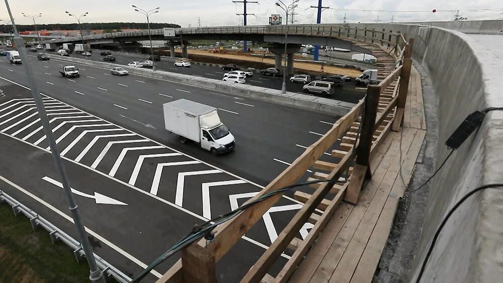 Какую дорогу открыли в москве. Мост Осташковское МКАД. Развязки Москвы. Развязка МКАД. Транспортные развязки Москвы.