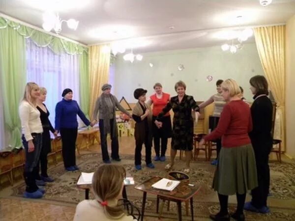 Собрание 2 мл гр. Собрание родителей в доу. родительское собрание в доу. проведение родительского собрания в детском саду. встреча с родителями в детском саду.