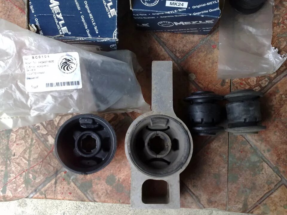 1k0407182f lemforder. Сален блок задней рессора volkswagen кади. Vw caddy сайлентблок переднего рычага. 29916 01 lemforder. 5q0407183e.