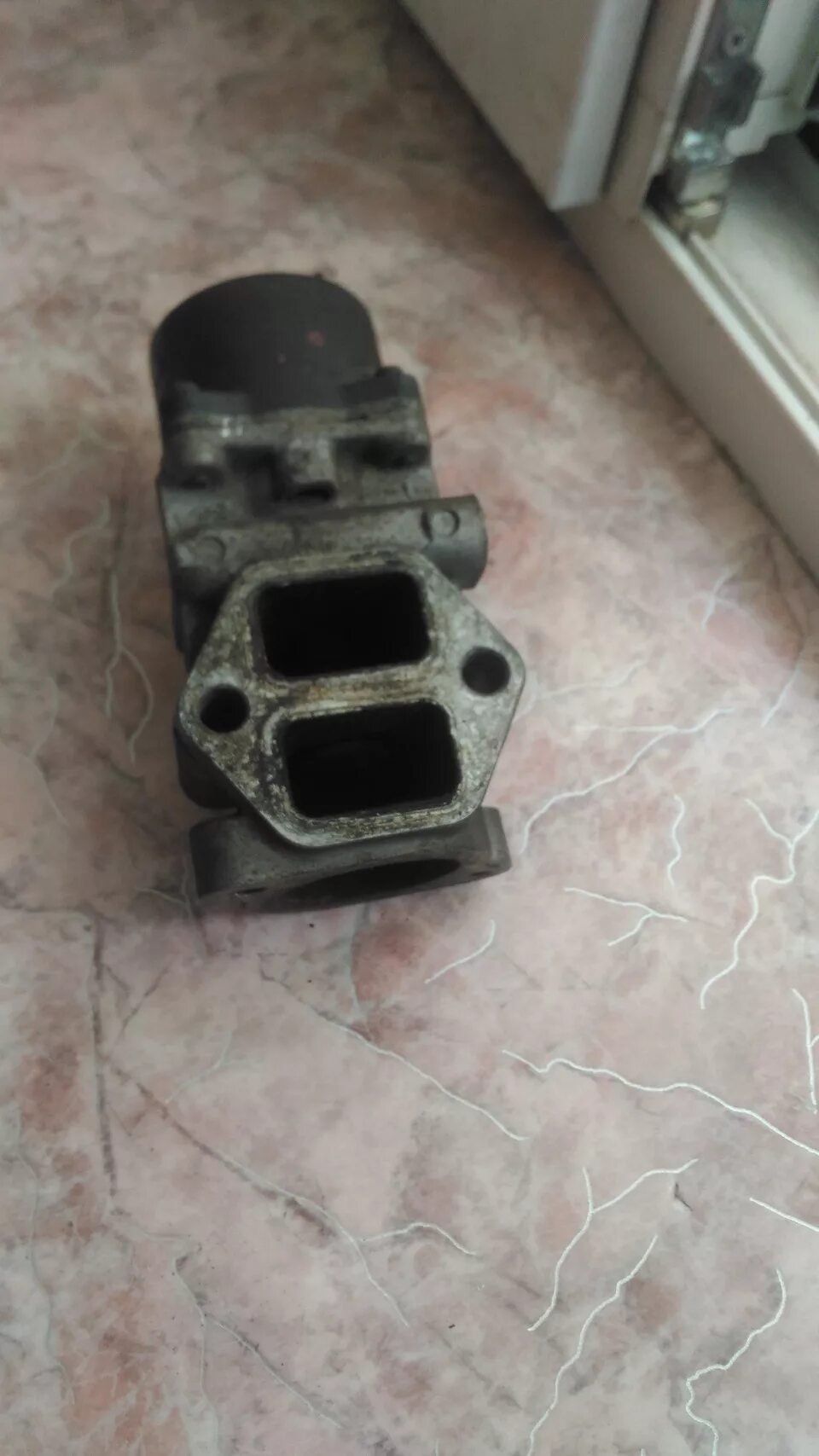 2. Клапан егр паджеро 4 3. Клапан егр на двигатель 4 д 56. Егр паджеро 4 3. Кларан ог митсубиси паджеро.