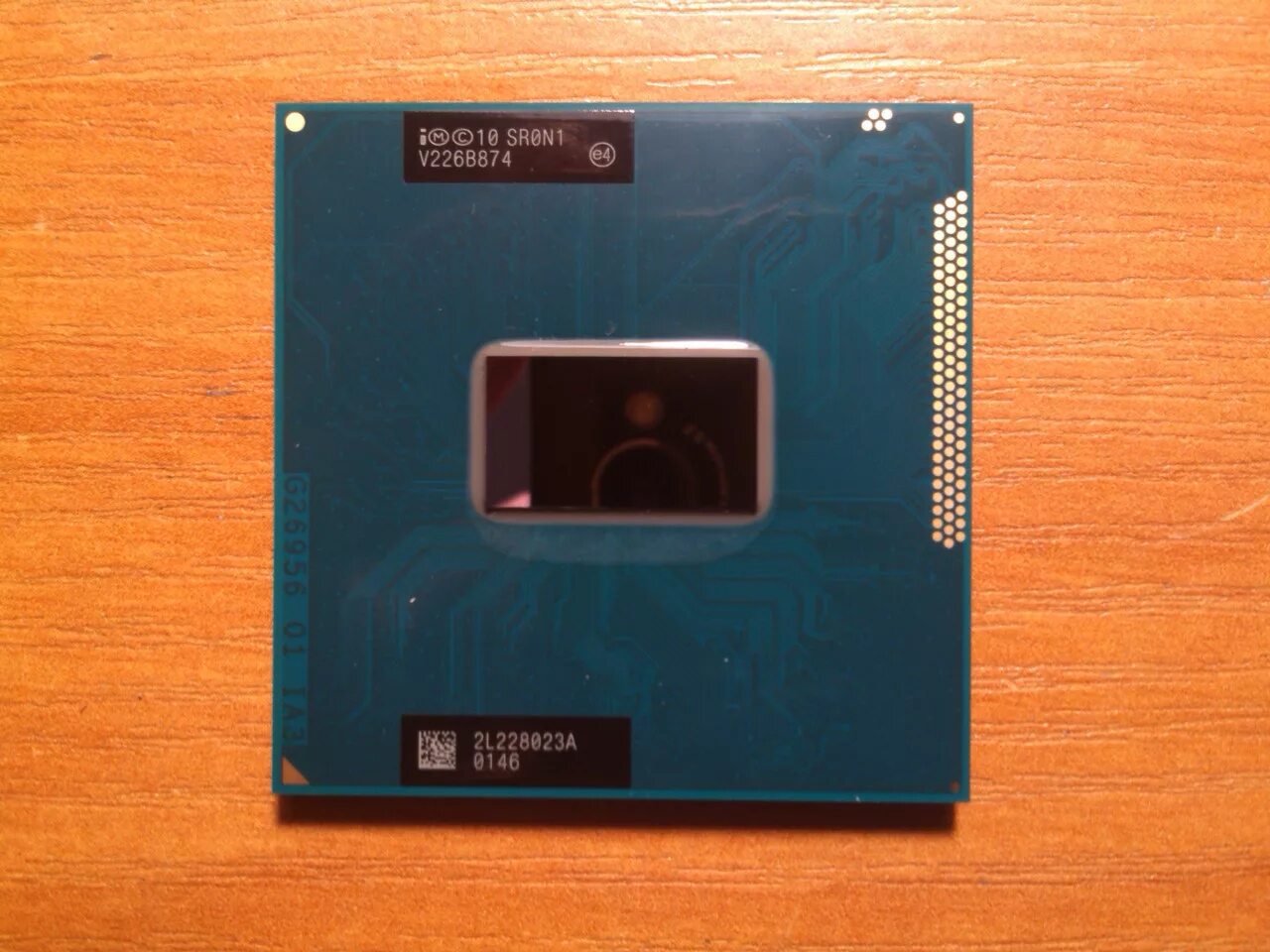 Intel r core tm i3 3110m. Процессор intel core i5 3210m. intel i5 3210. intel(r) core(tm) i3-3110m cpu @ 2.40ghz 2.40 ghz. intel celeron b820.
