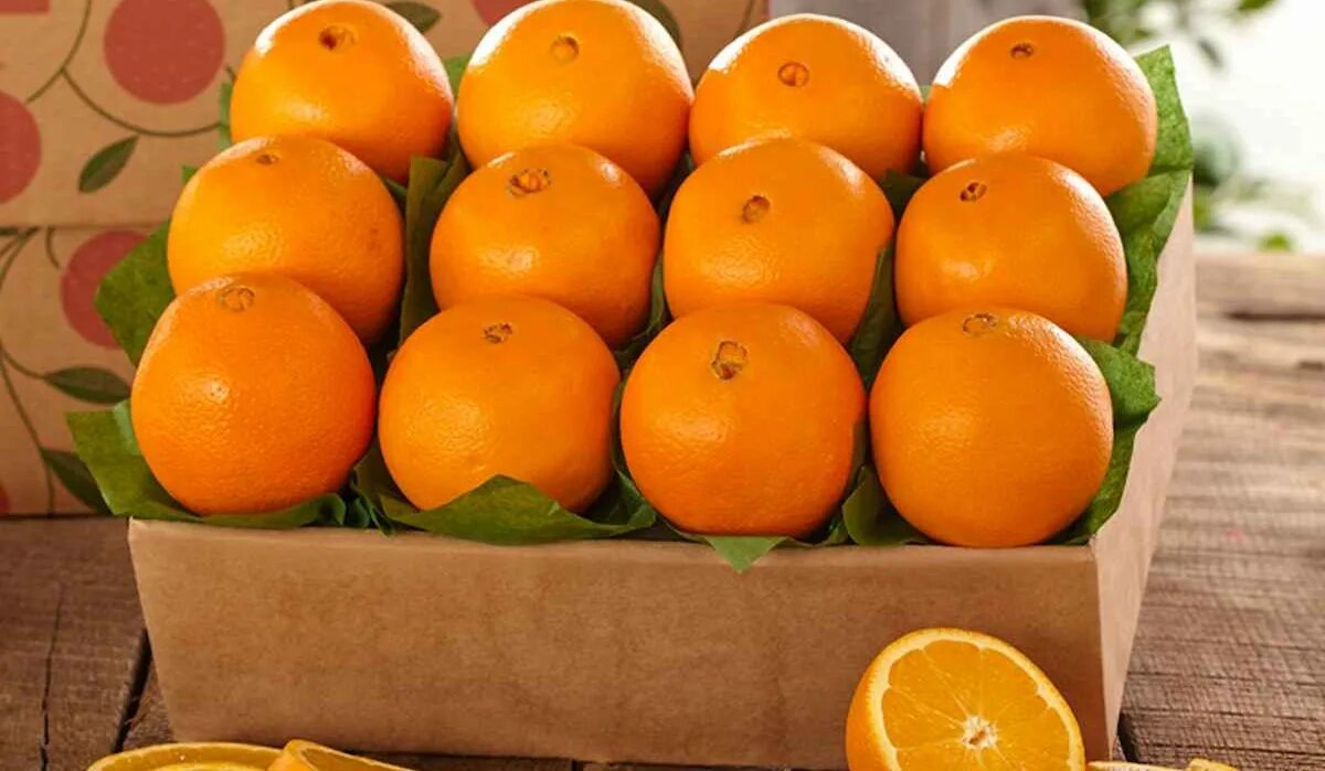Big oranges