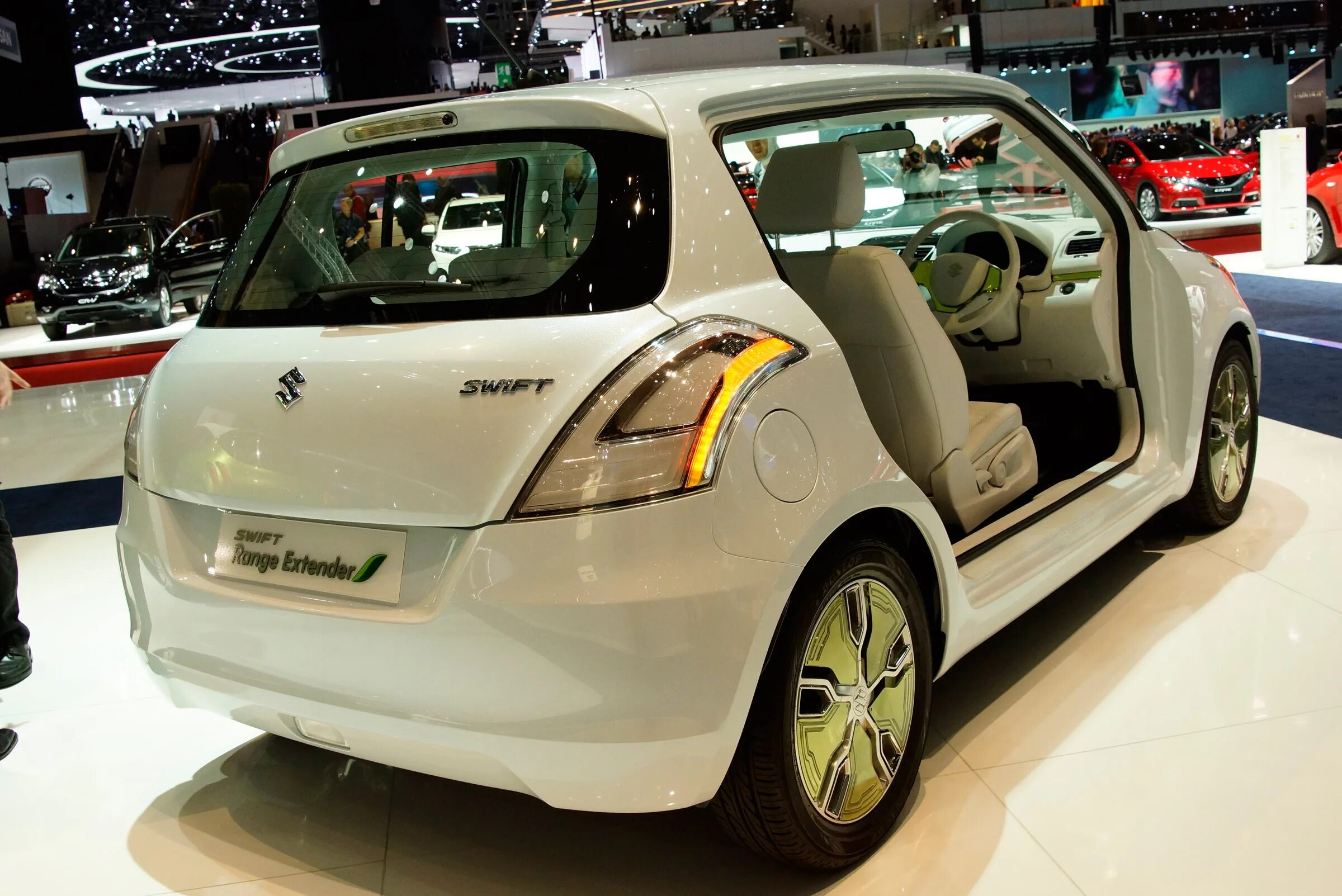 Swift range. Suzuki hybrid. suzuki swift hybrid. suzuki гибриды электромобиль. suzuki гибриды 2008.