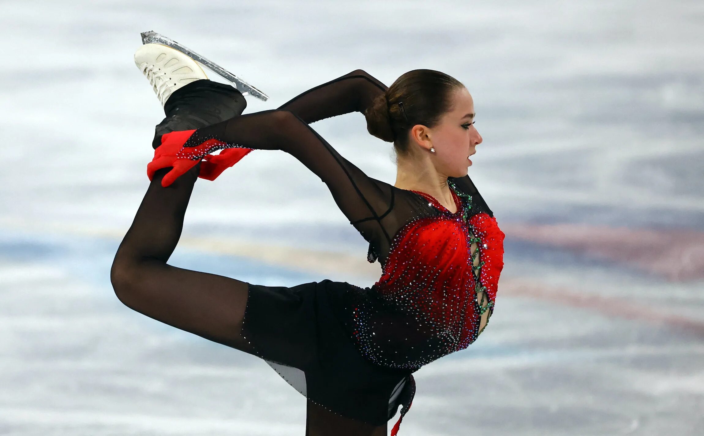 Валиева произвольная программа 2025. Камила валиева фигурное катание. анна щербакова 2025. анна щербакова произвольная программа олимпиада 2025. щербакова произвольная программа олимпиада 2025.