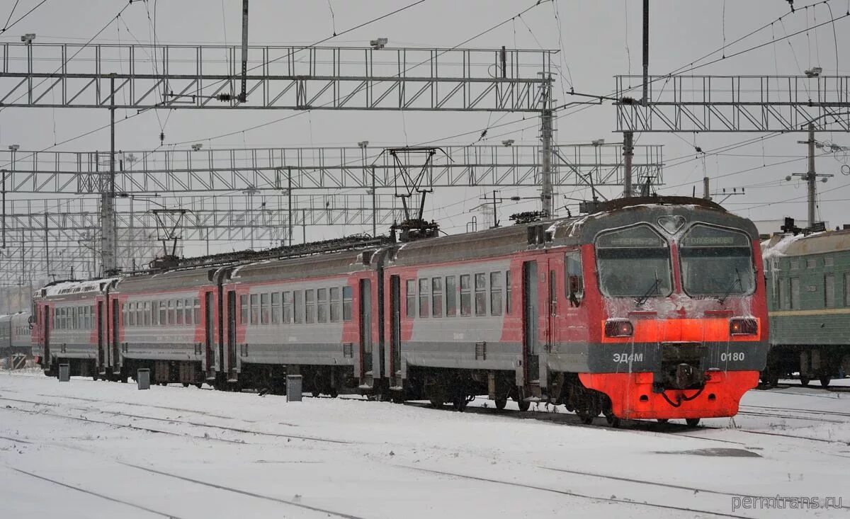 Транспорт 104. Электричка Пермь. Пермская электричка. Пригородные поезда Пермского края. Электричка Пермь 1.