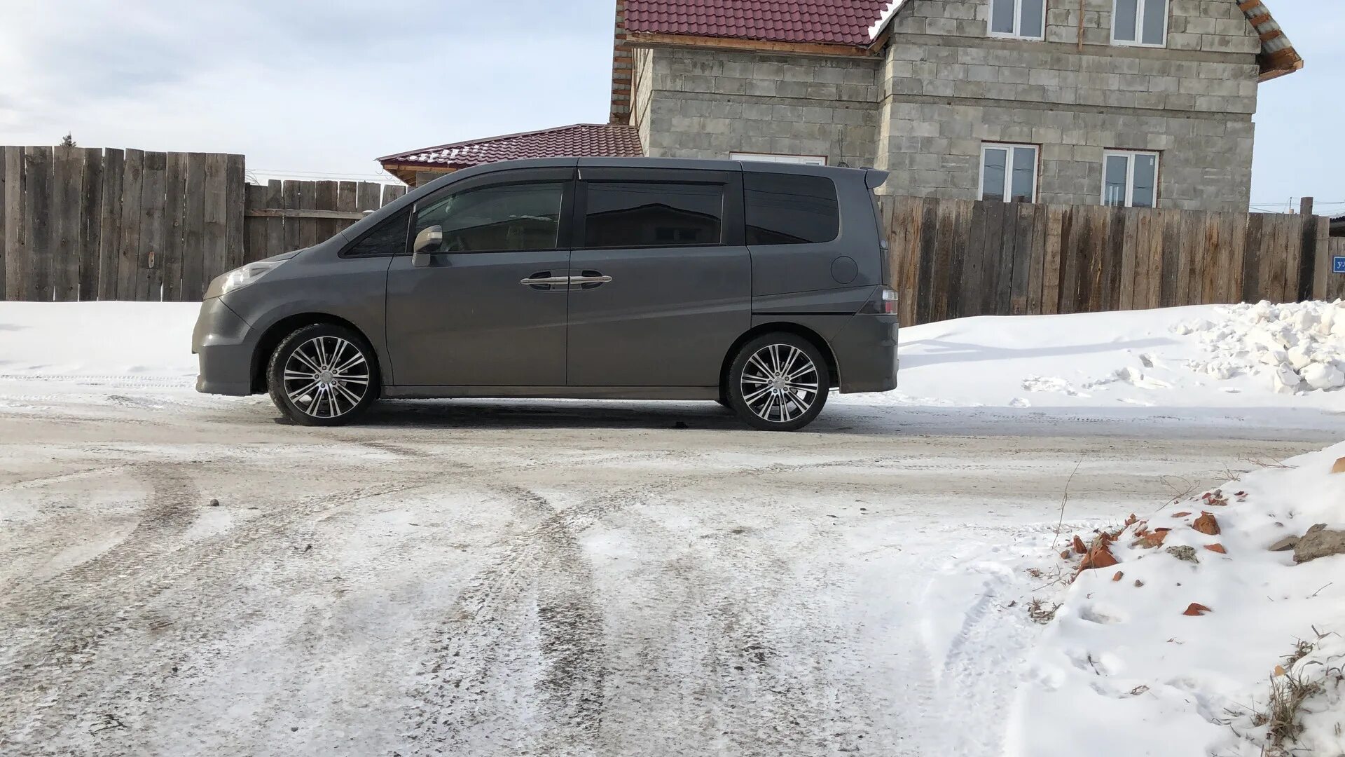 Honda stepwgn диски r19. Honda stepwgn 2013. Honda stepwgn topline rf3. Honda stepwgn колеса. Honda stepwgn rg2.