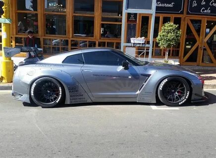 Wide body