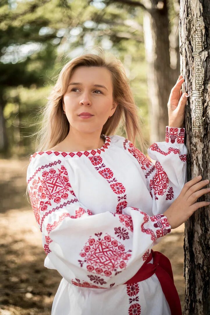 Славянские платья. Славянская одежда. одежда славян. старославянская одежда. славянские одежды для женщин.