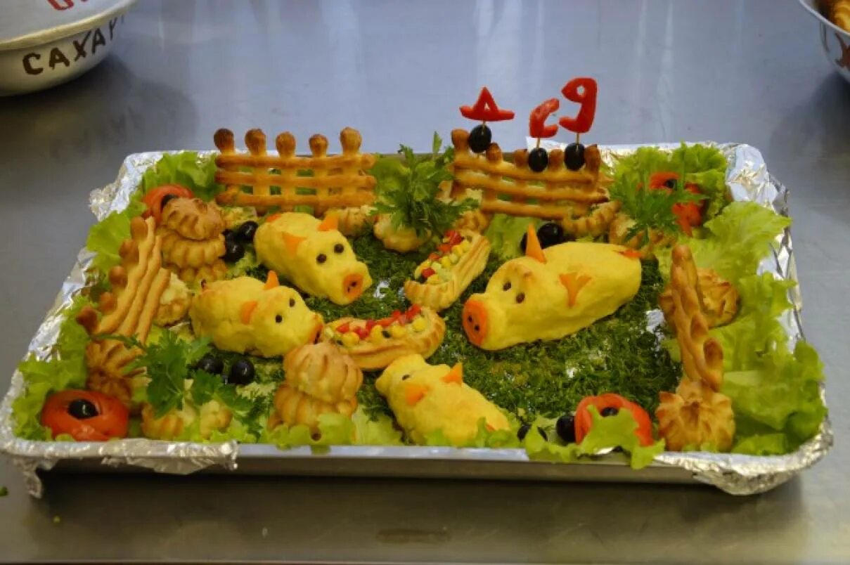 Оригинальное блюдо на конкурс. Блюда на конкурс поваров. Оригинальное украшение салатов. Конкурс бутербродов. Оригинальное блюдо на конкурс.