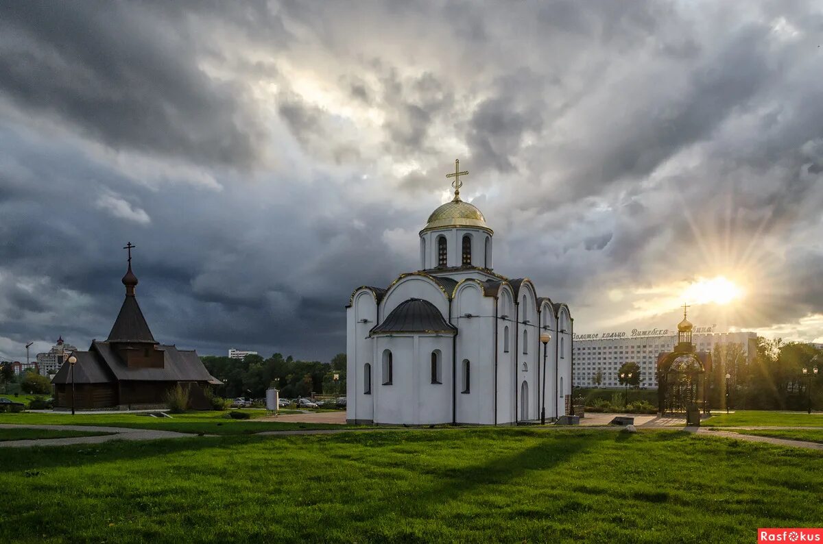 Витебская благовещенская церковь. Витебская благовещенская церковь. Благовещенская церковь витебск реконструкция. Церковь благовещения в витебске. Церковь благовещения пресвятой богородицы витебск.