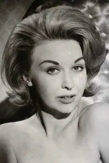 Найри доун портер