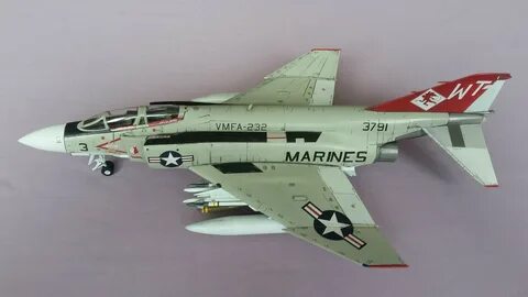 F 4 s