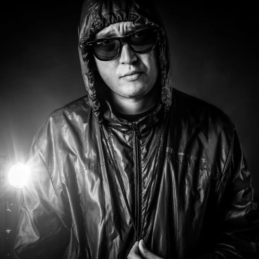 Vendetta tony gun. Рэп исполнители вендетт. Tony gun чвч. Альбом tony gun над рекой. Vendetta tony gun.