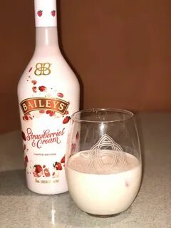 Бейлис клубничный