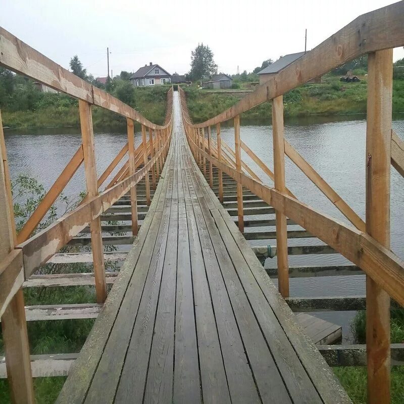 Построить деревянный мост. Подвесной мост Тасеево. Кандалакша подвесной мост река Нива. Подвесной мост Кандалакша. Миньяр висячий мост.